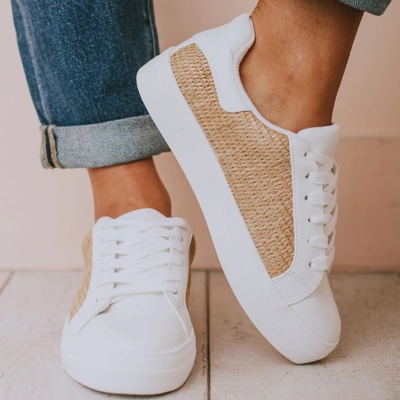 Raffia lace up sneaker with memory foam insert - Picture 2 of 5